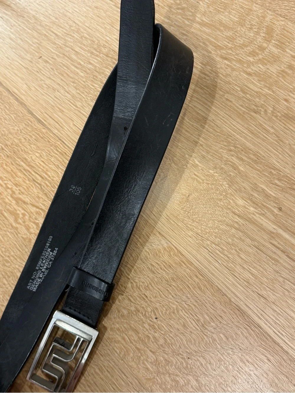 J.Lindeberg Men's Black Leather Belt with Brushed Silver Logo Buckle